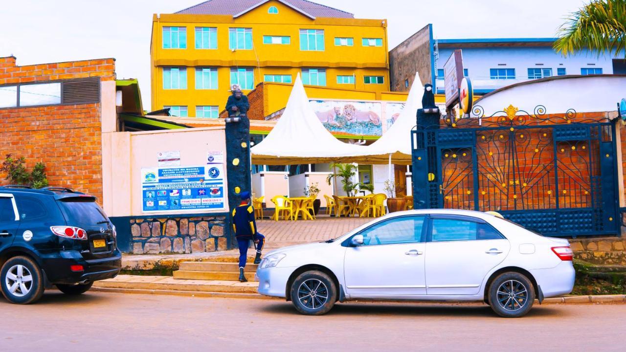 Peace & Grace Motel Kigali Exterior photo