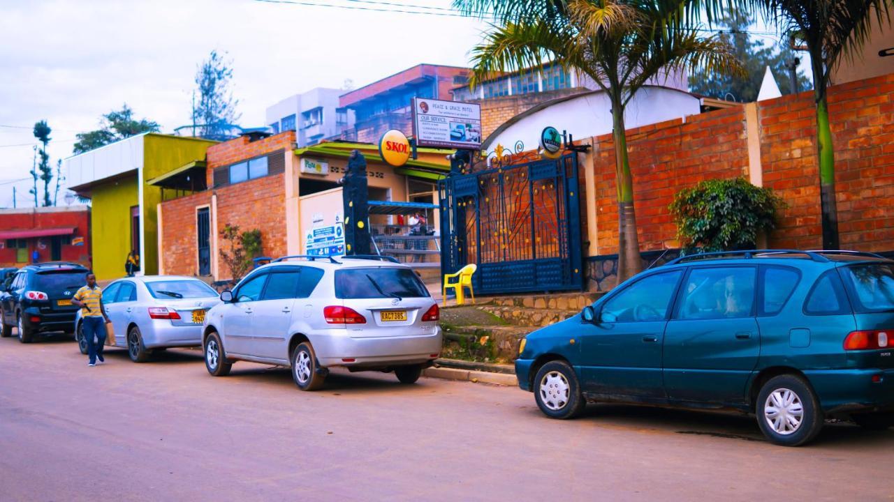 Peace & Grace Motel Kigali Exterior photo